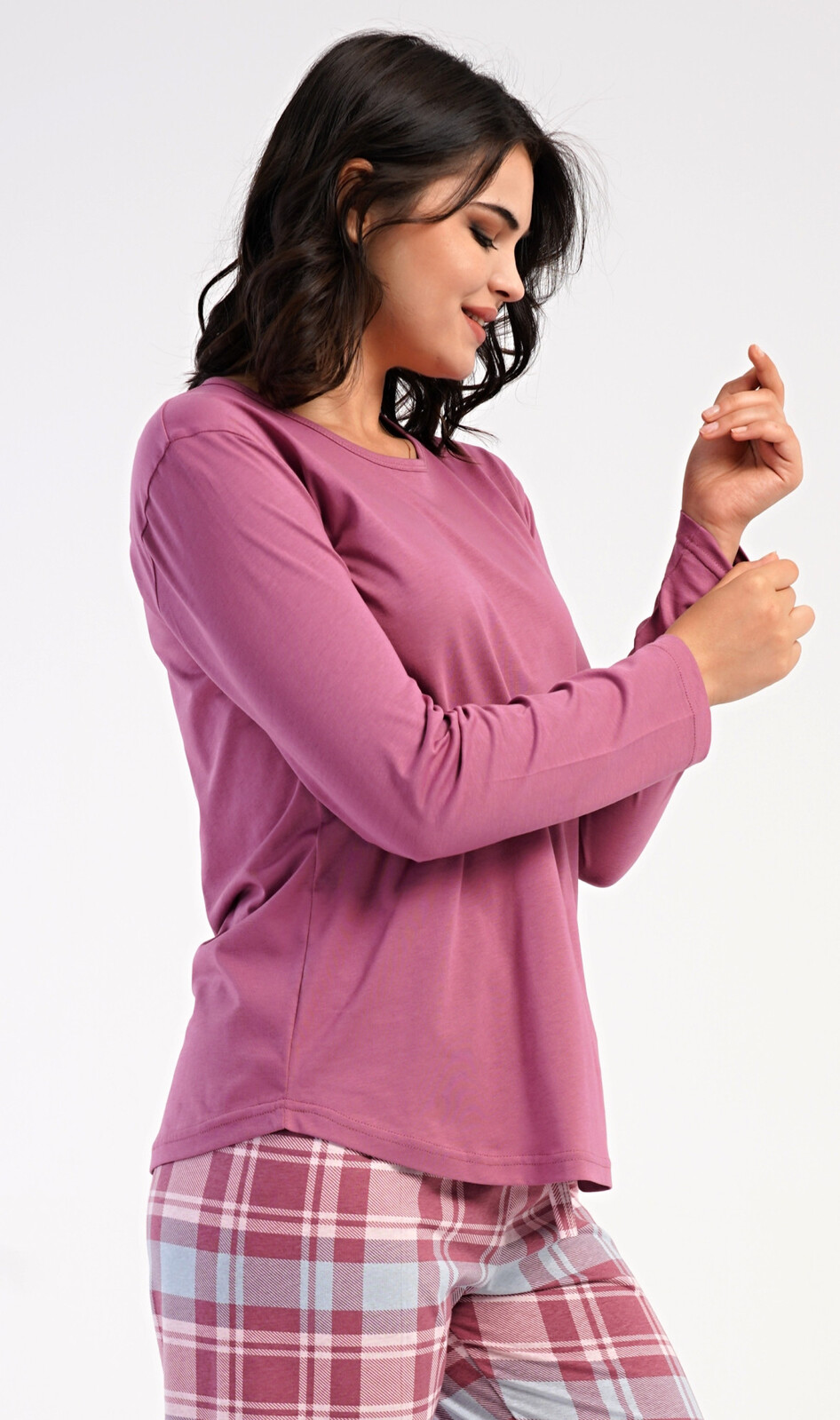 Dámske dlhé pyžamo Dominika šeříková M