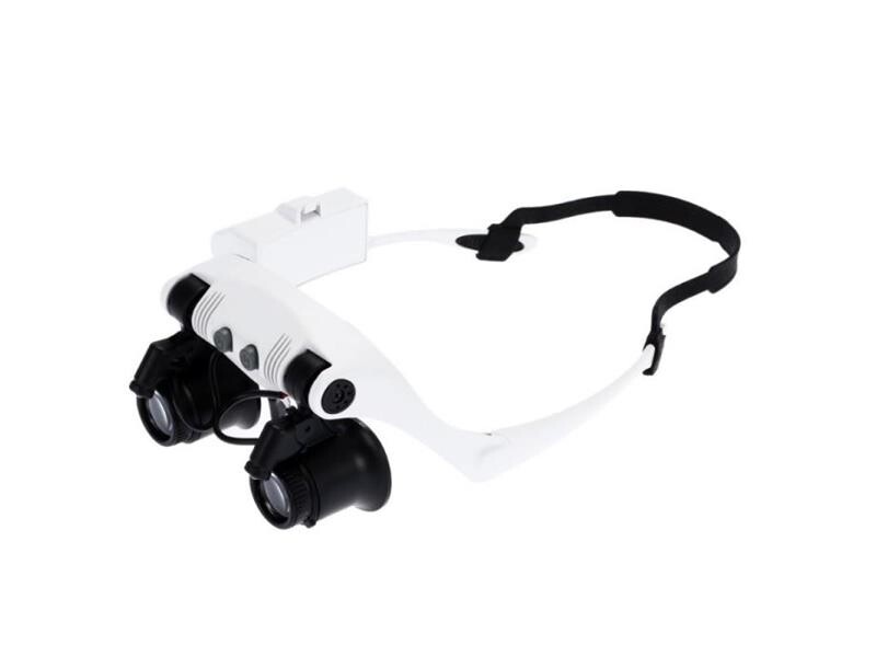 Lupa s osvetlením P339A