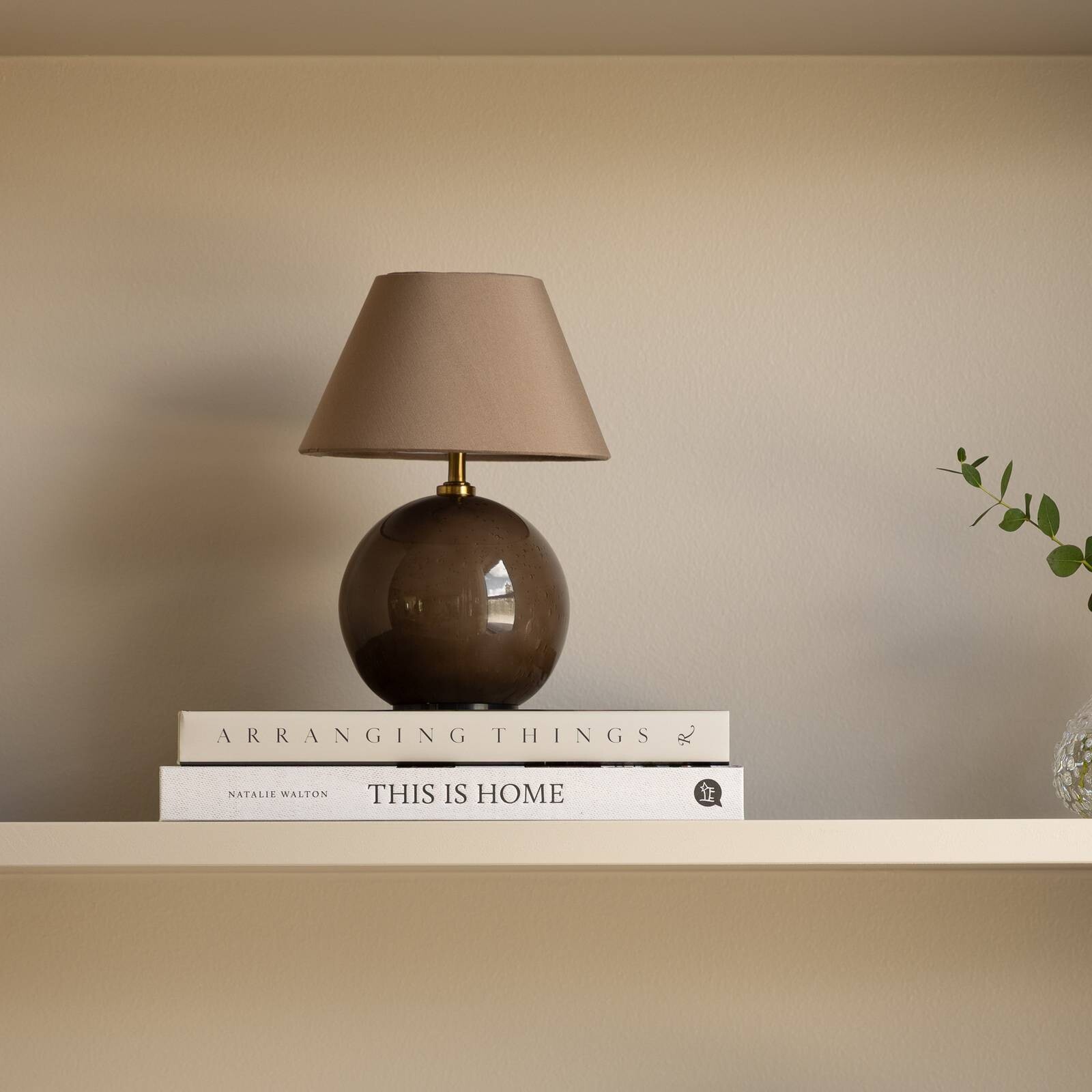 Globen Lighting Akumulátorová stolová lampa IRIS, hnedá, výška 23 cm