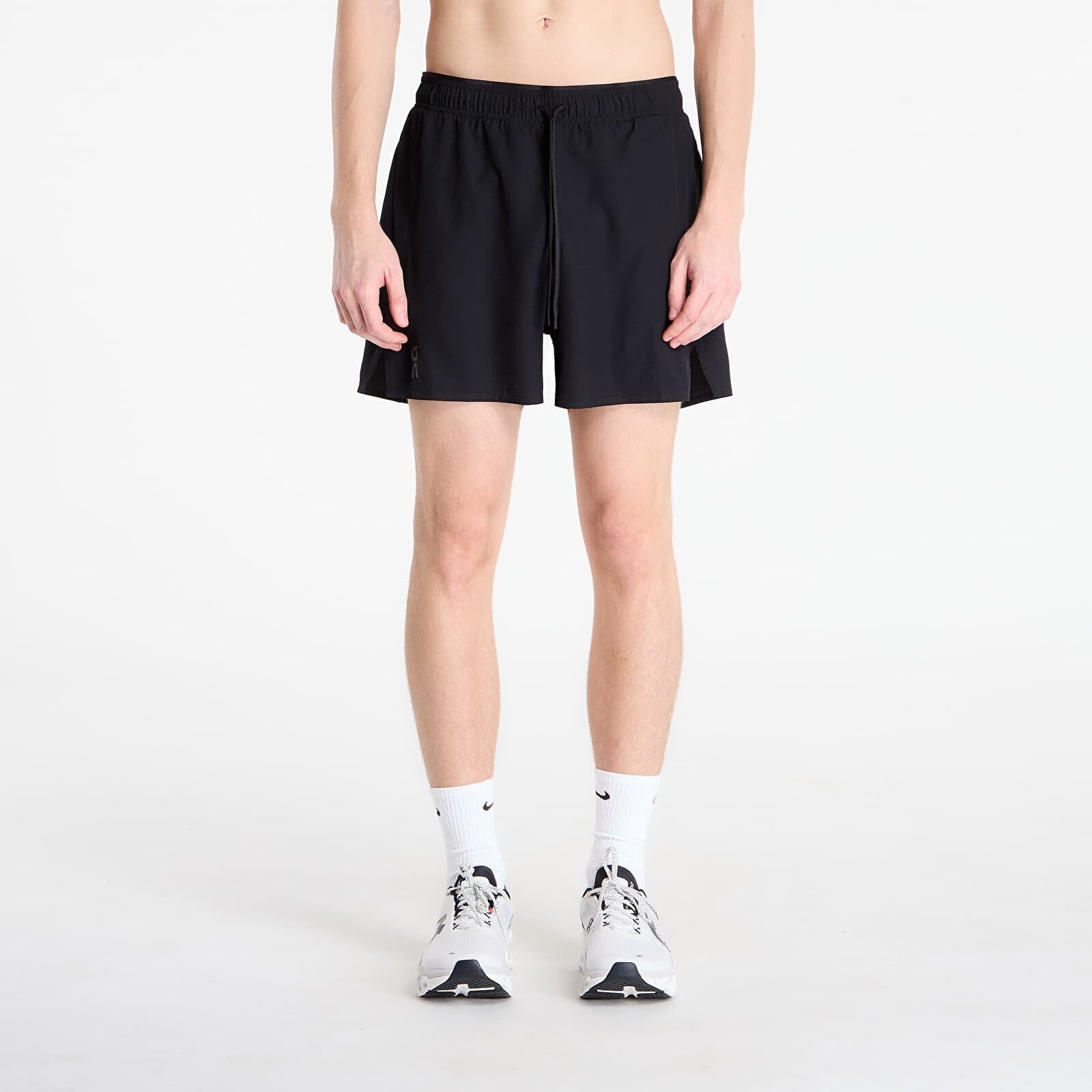 Šortky On Trail Shorts Black XL