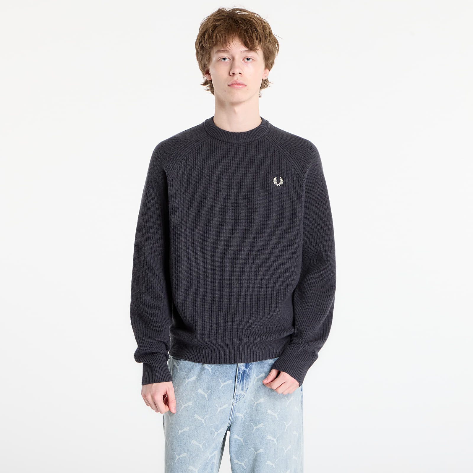 Sveter FRED PERRY Lambswool Raglan Jumper Anchor Grey M