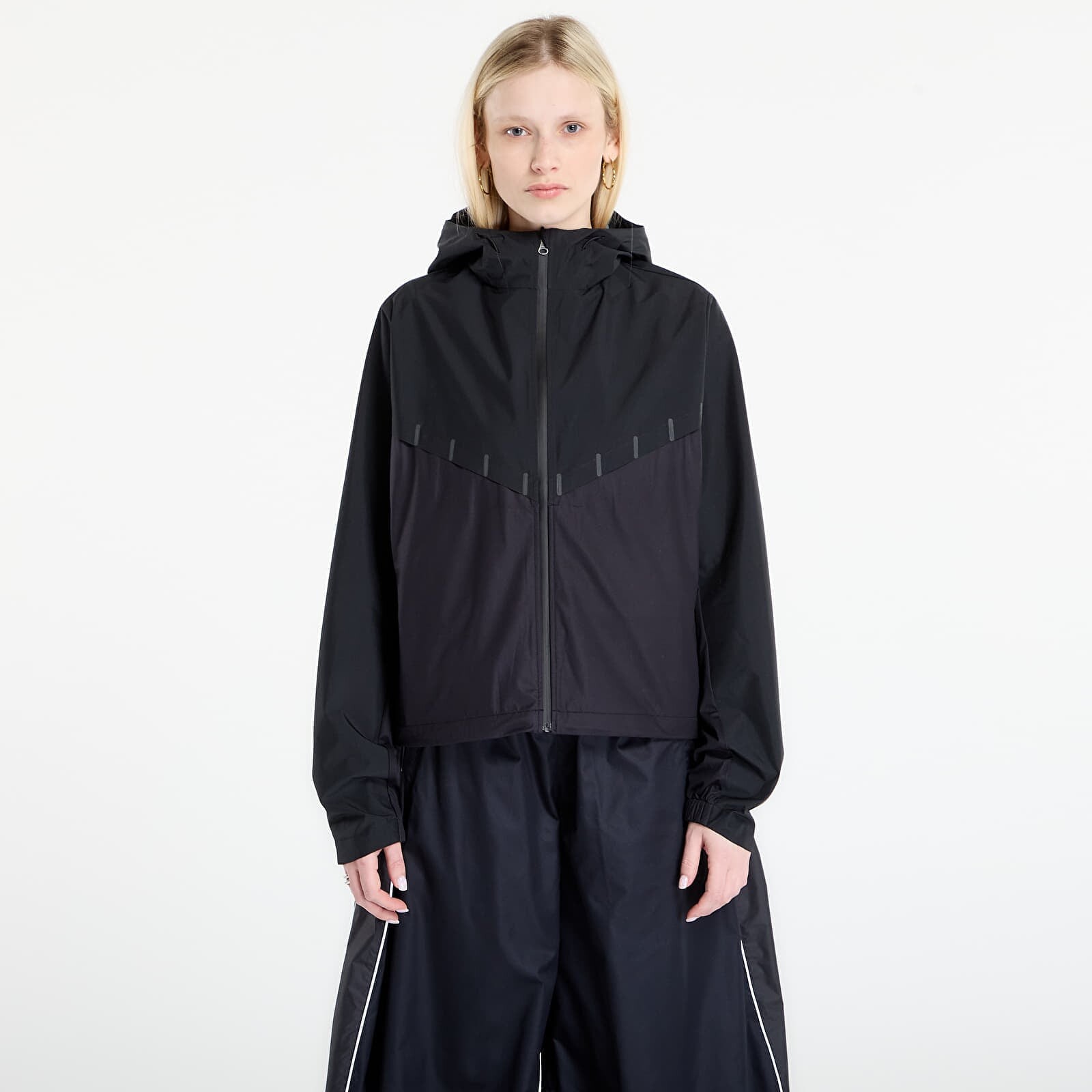 Bunda Nike AeroSwift Aerogami Women's Storm-FIT Running Jacket Black/ Black S