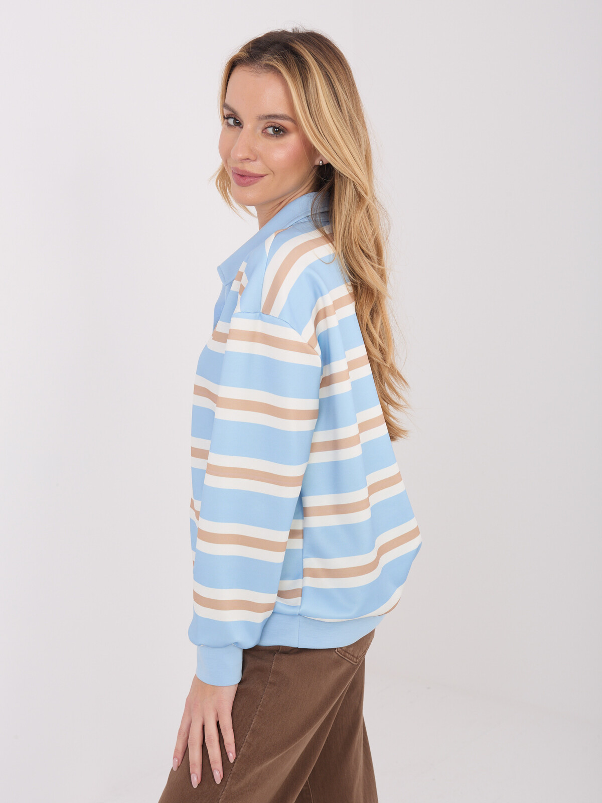 Dámska pruhovaná mikina svetlomodrá