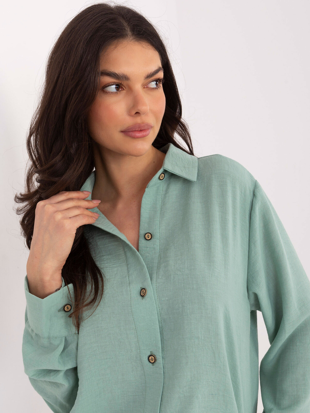 Dámska košeľa v mätovej farbe