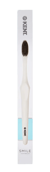 GB KENT & SONS PLC Zubná kefka SMILE s príchuťou striebra a dreveného uhlia, biela