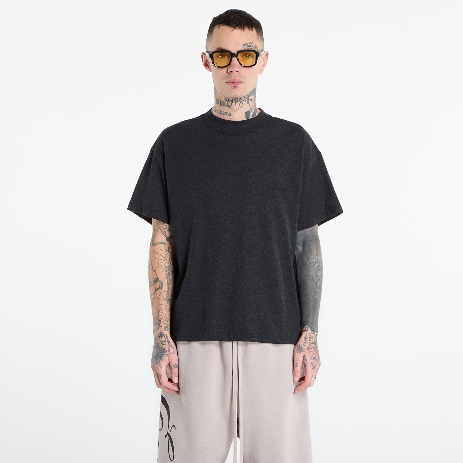 Tričko Fear of God Essentials Essential Tee Vintage Black XL