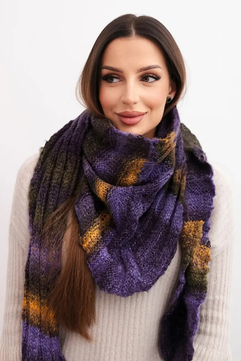 Dámsky pletený šál z vlnenej zmesi KN20 fialový