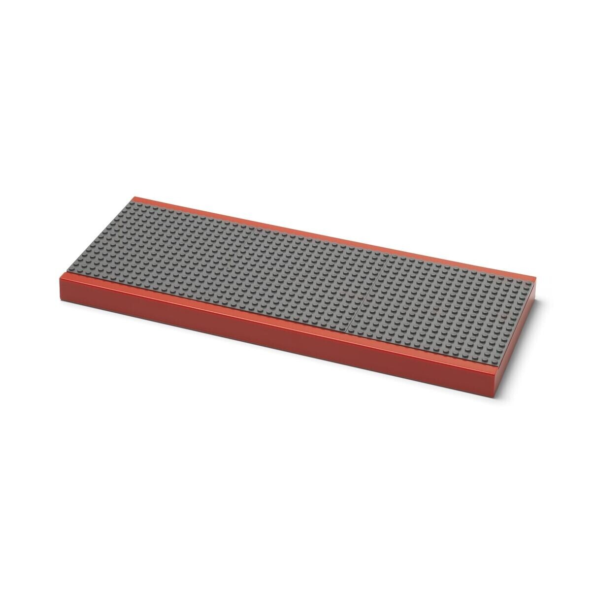 LEGO Polička na vystavenie stavebníc - červená