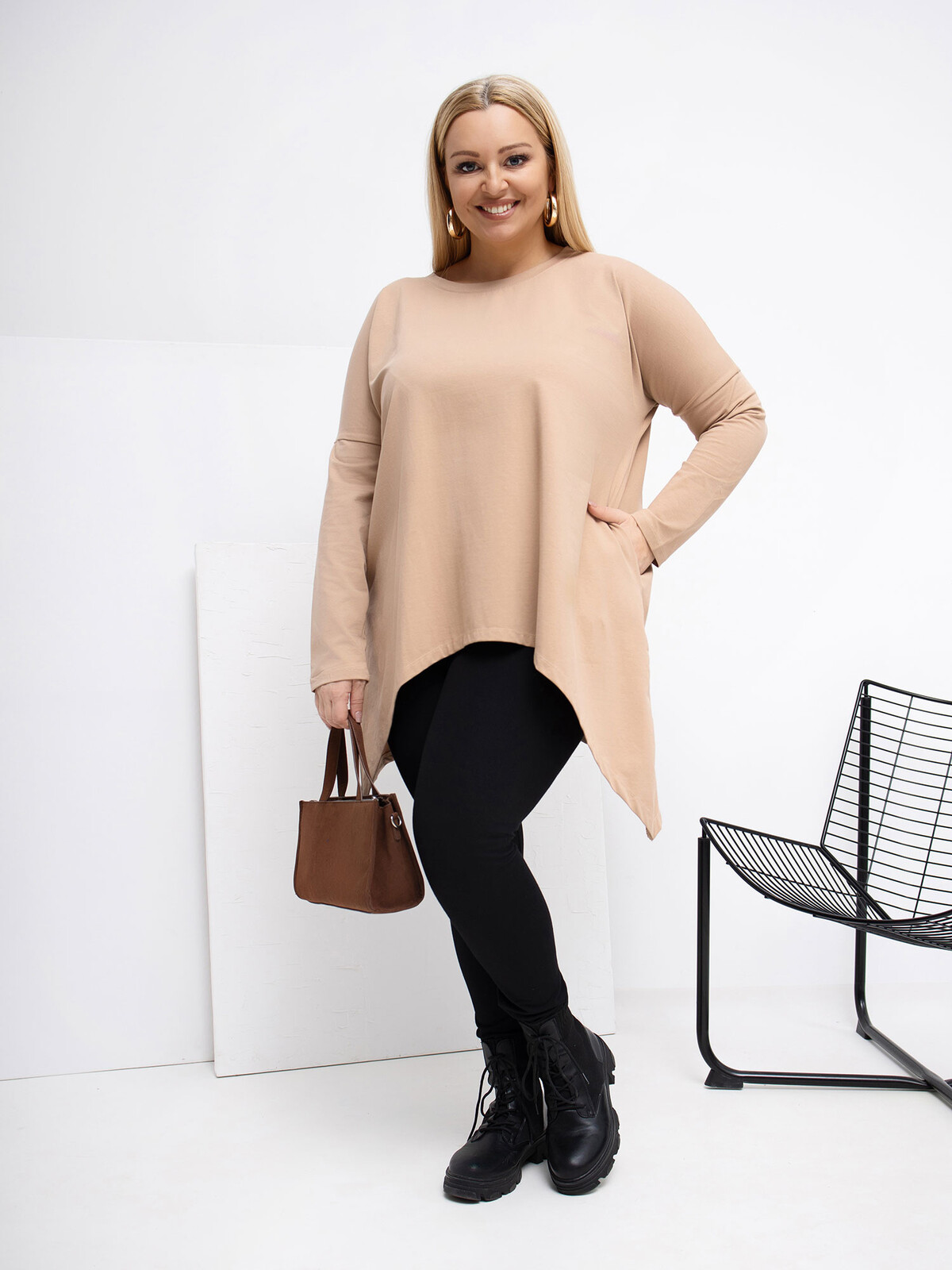 Plus size blúzka v béžovej farbe