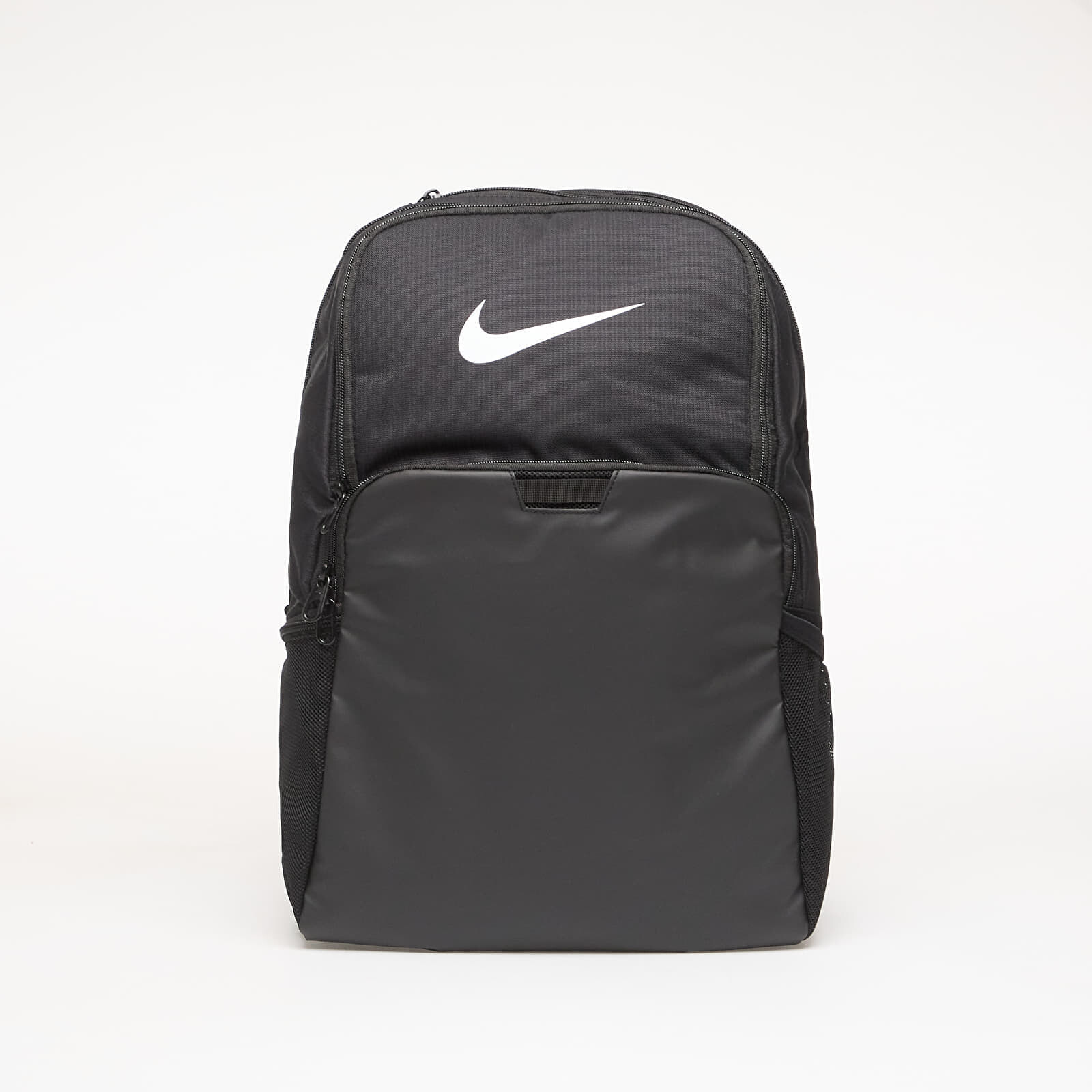 Batoh Nike Brasilia 9.5 Training Backpack Extra Large 30L Black/ Black/ White Universal