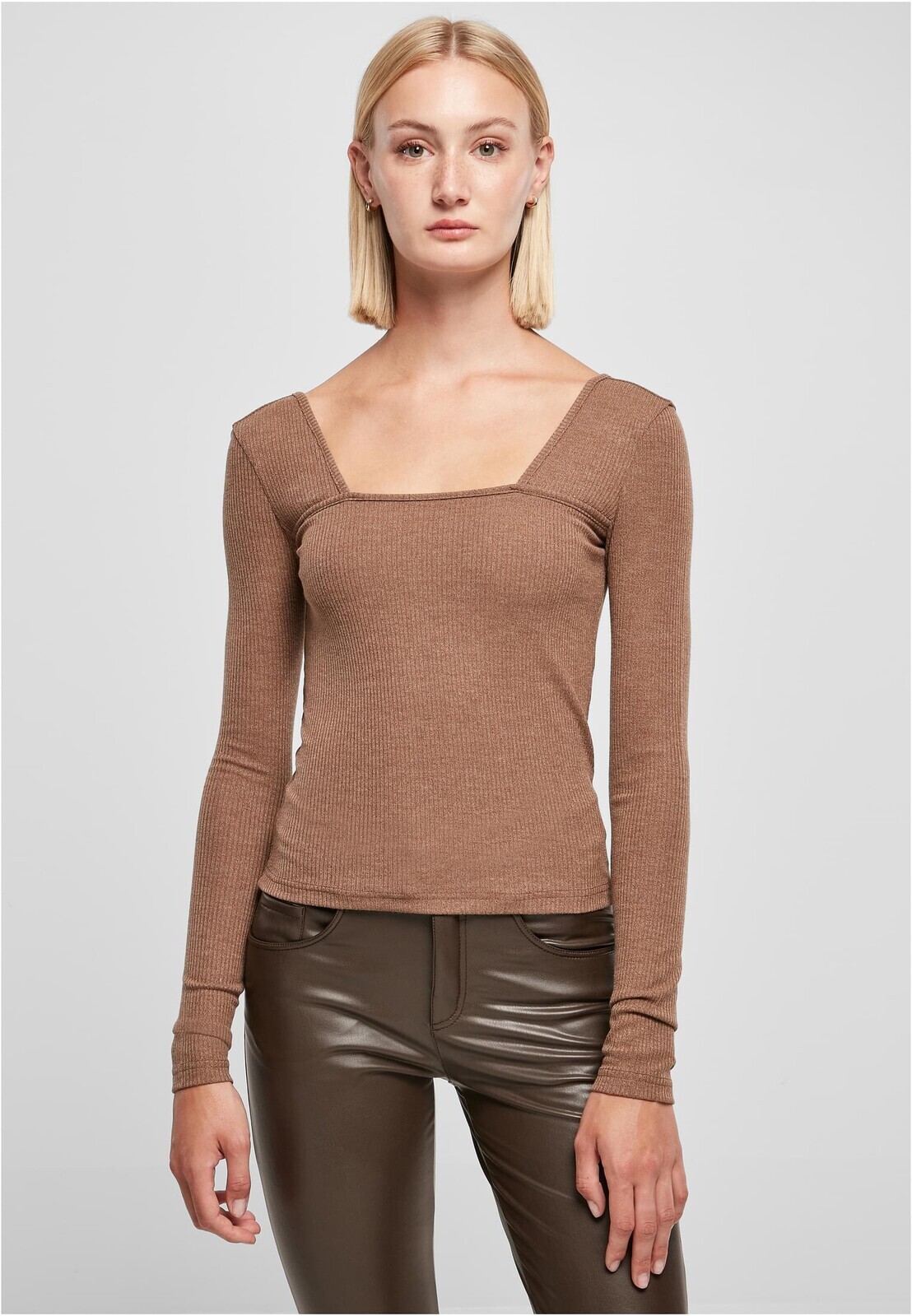 Women's square neckline with long sleeves in dark khaki color