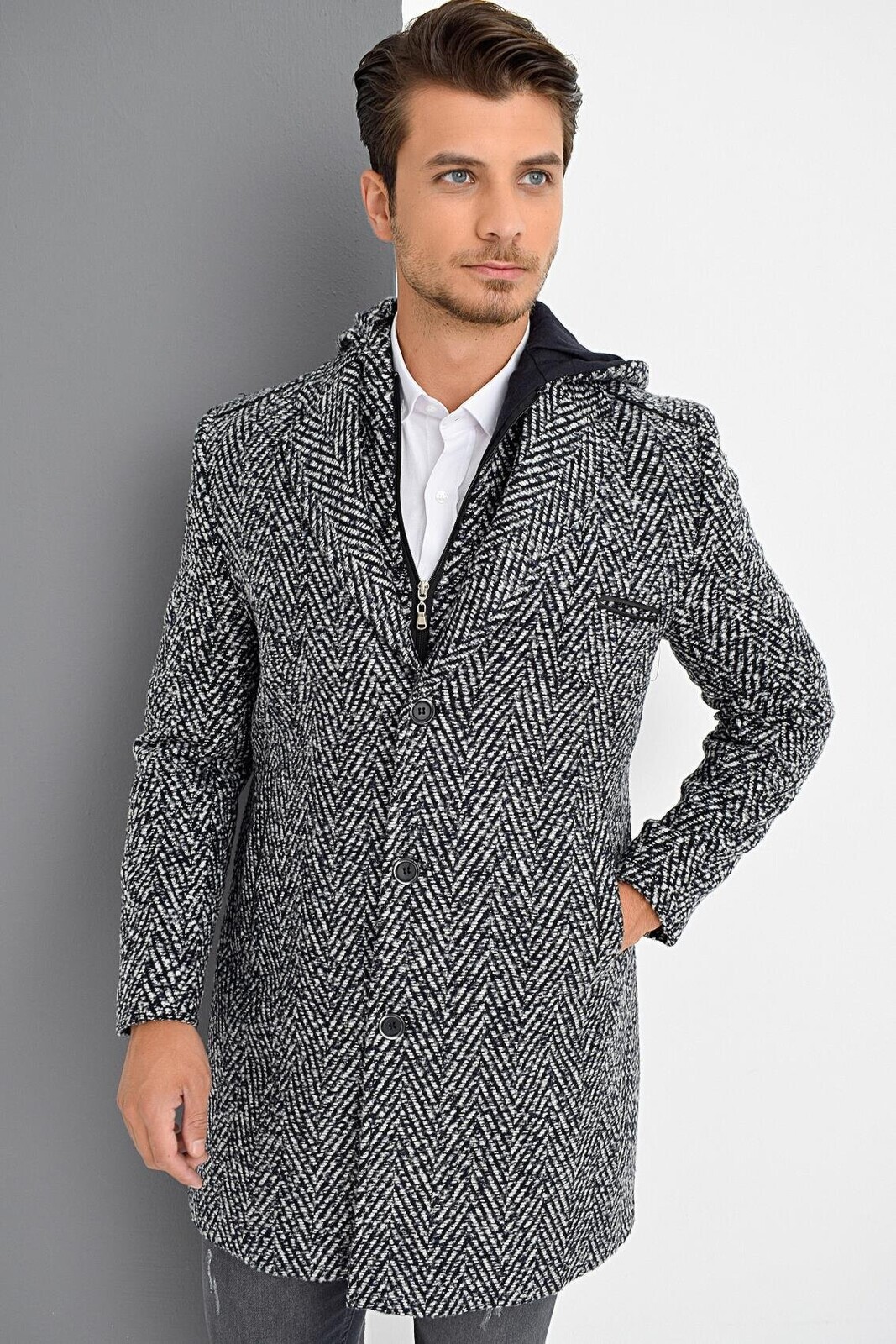 PLT9371 DEWBERRY MEN'S COAT-PATTERNED NAVY BLUE
