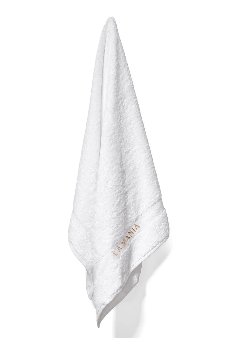 Stredný bavlnený uterák La Mania Premium 70 x 140 cm