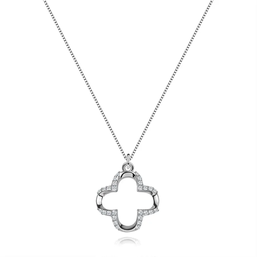 Strieborný náhrdelník 925 so štvorlístkom a čírymi zirkónmi