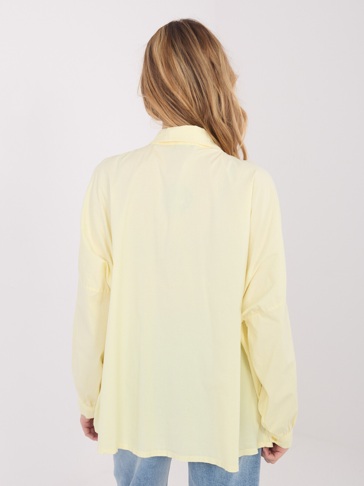 Žltá košeľa s kvetinovým vzorom