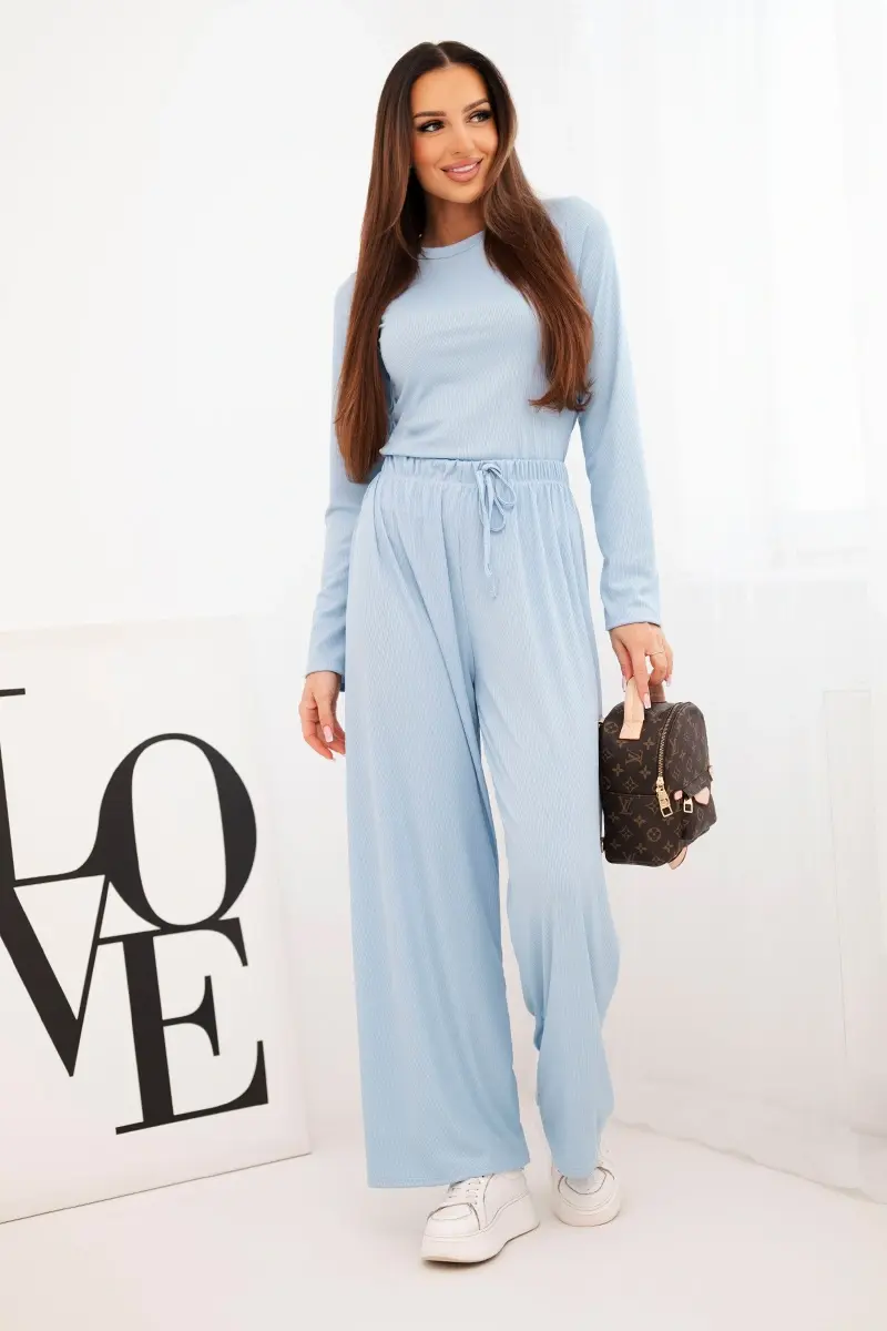 Kesi Włoski Dámsky viskózový komplet s blúzkou a širokými nohavicami modrý