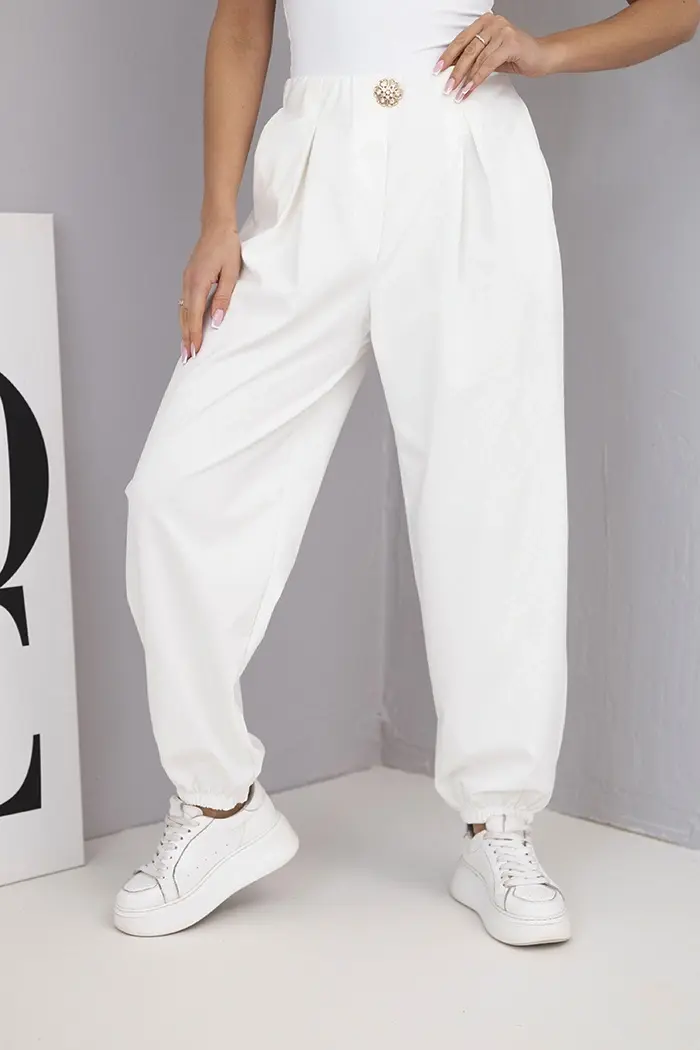 Kesi Włoski Dámske bavlnené nohavice s vysokým pásom a ozdobným gombíkom ecru