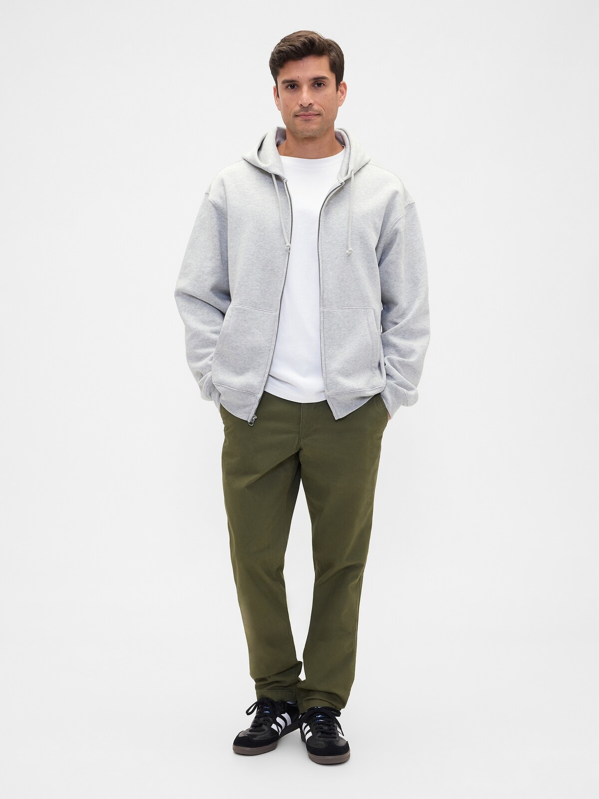 GAP Slim Khakis Trousers - Men's