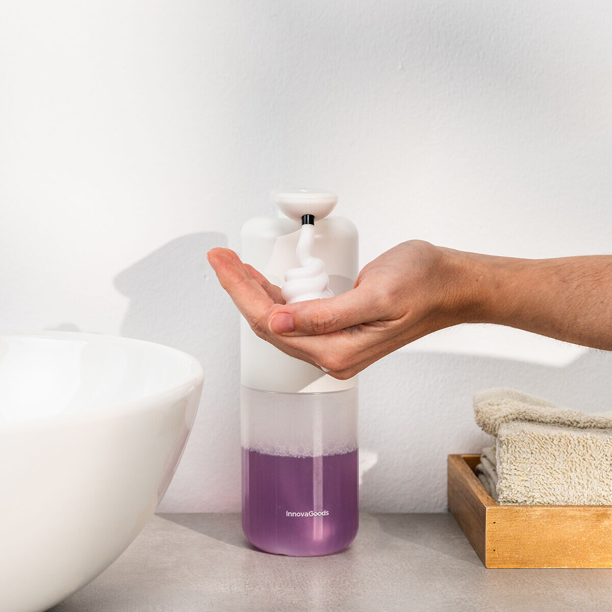 Automatický dávkovač penového mydla Bitefom