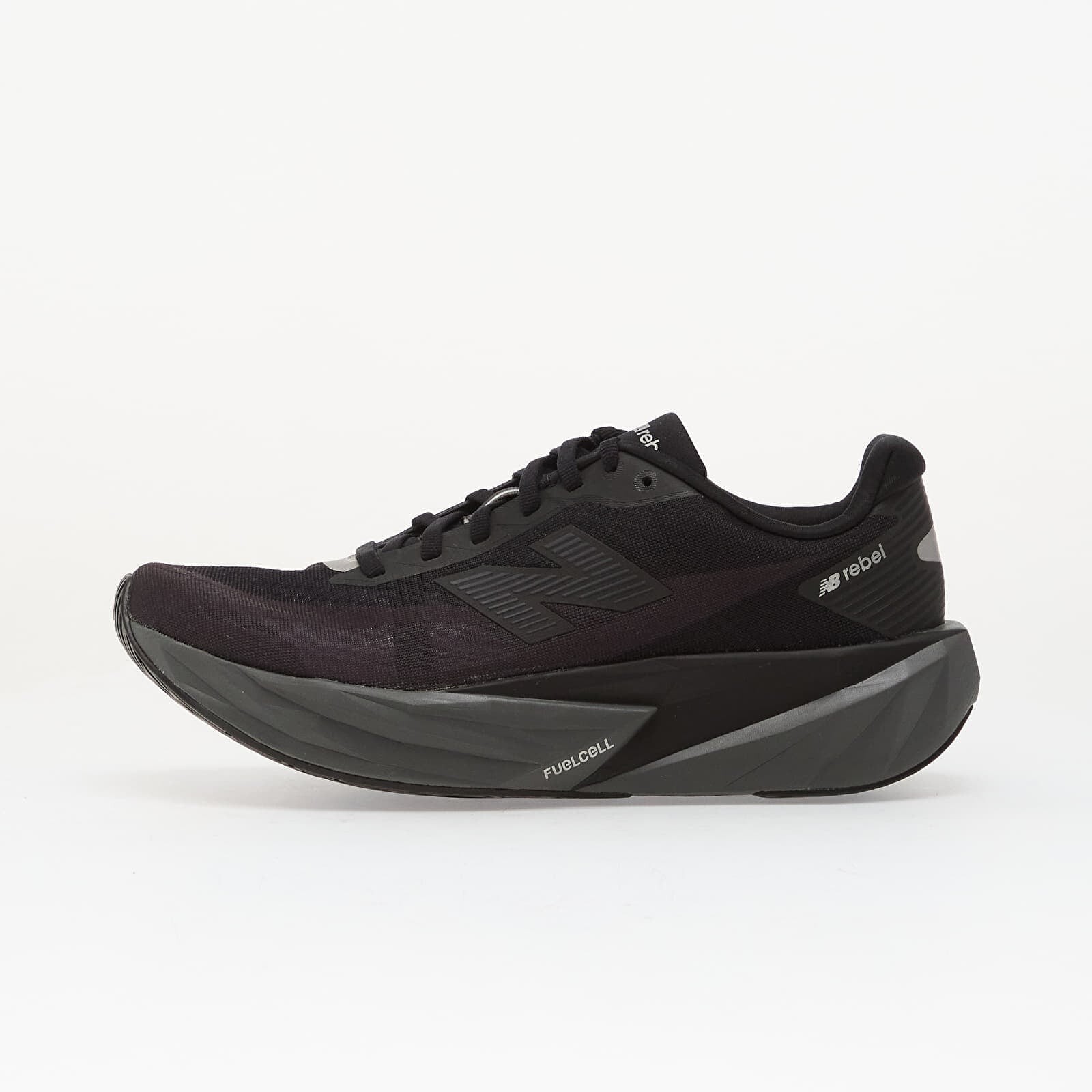 Tenisky New Balance Fuel Cell Rebel v5 Black/ Castlerock/ Black Cement Lo5 EUR 36