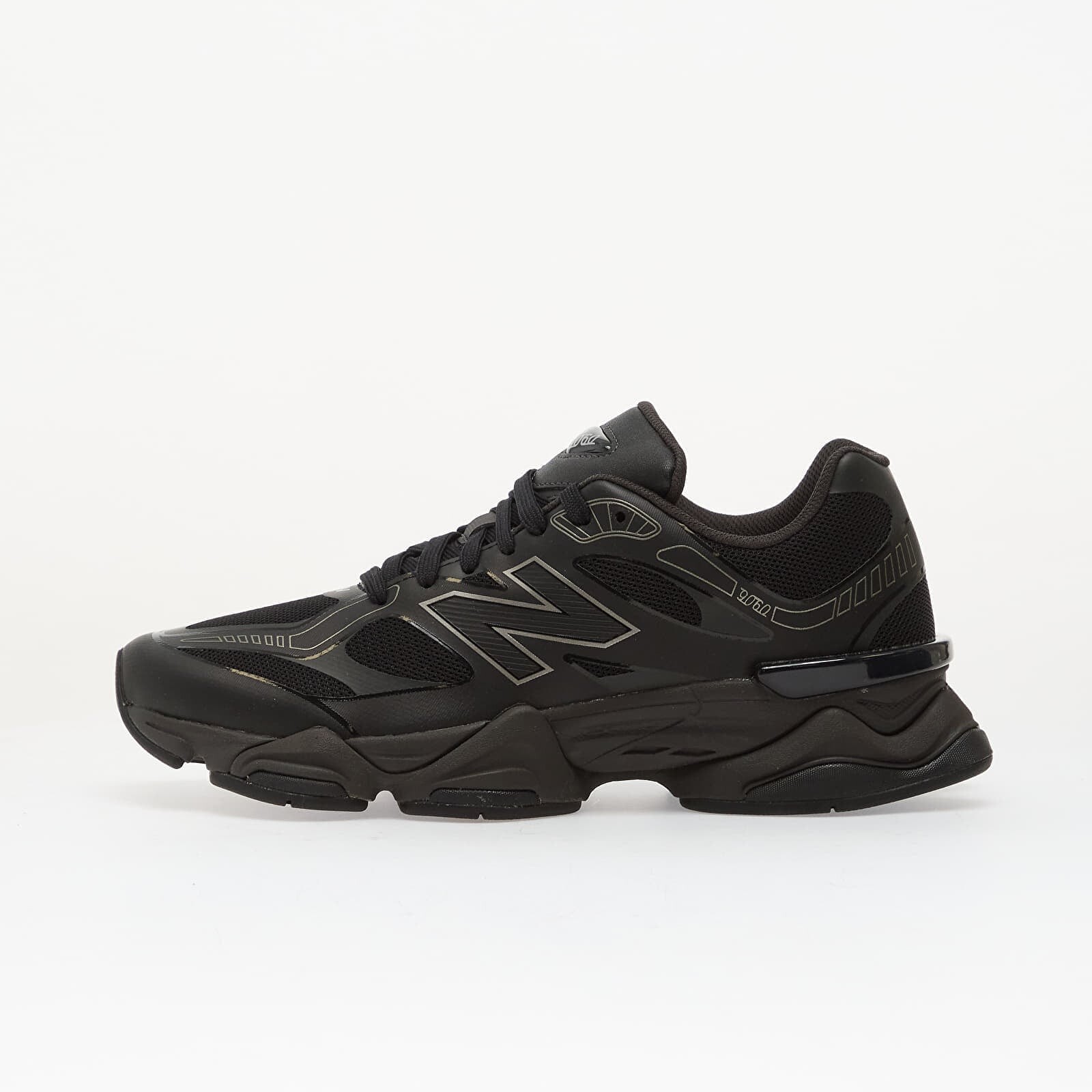 Tenisky New Balance 9060 Black/ Faded Black EUR 37
