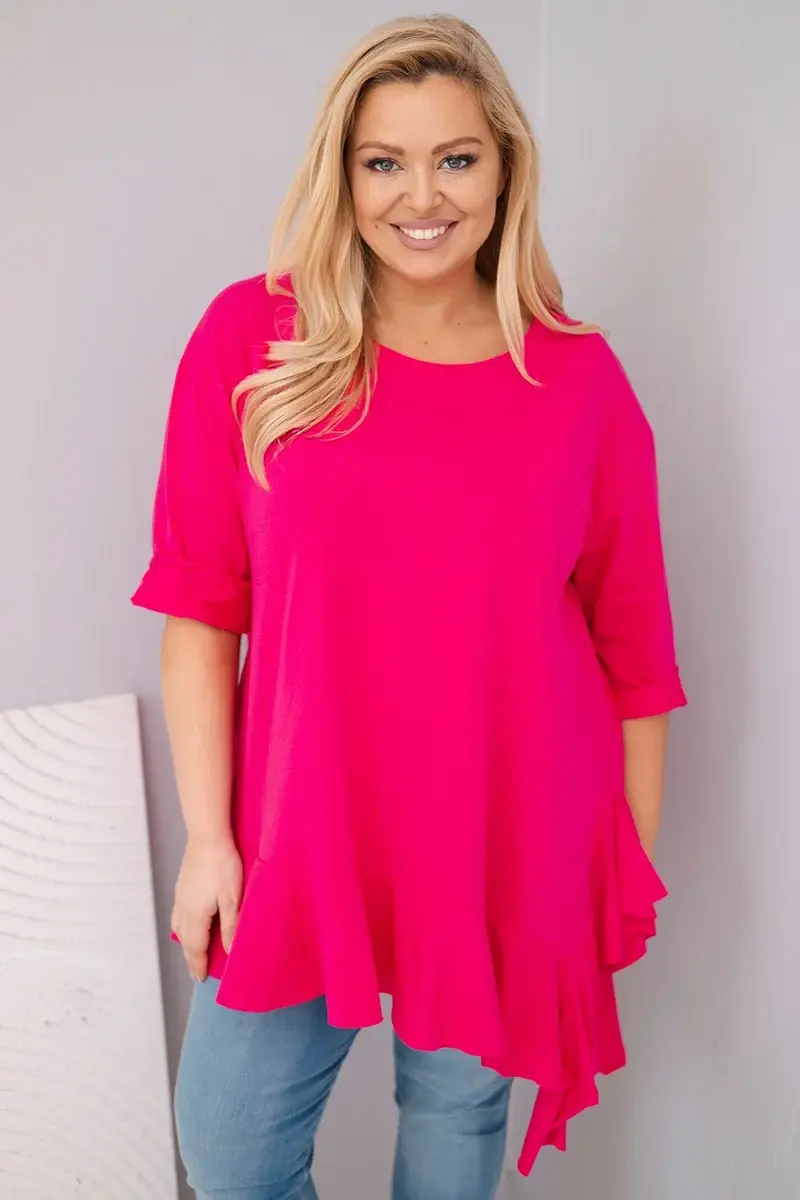 Plus size blúzka s volánom a vyhrnutými rukávmi