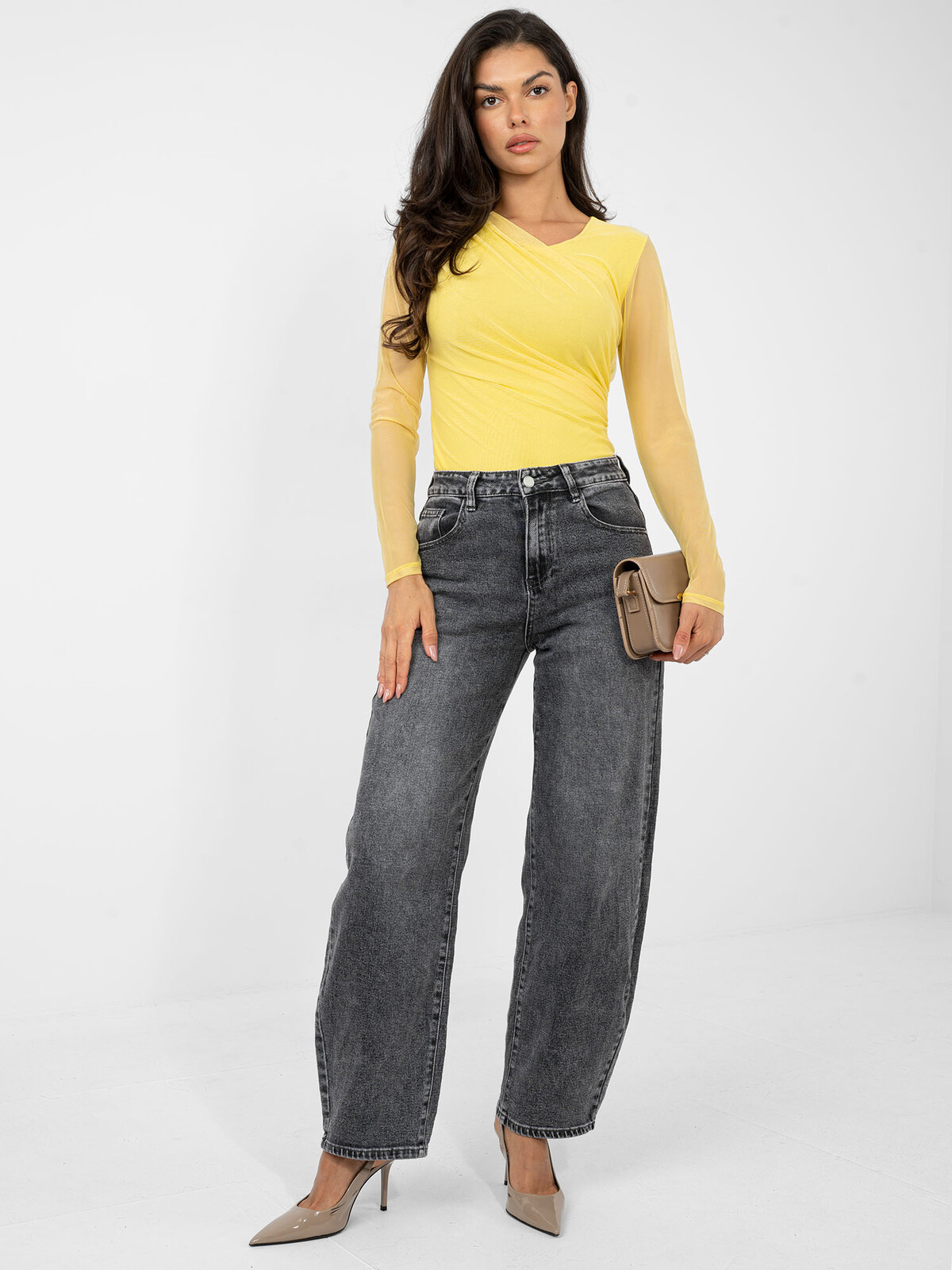 Žlté body s dlhým rukávom