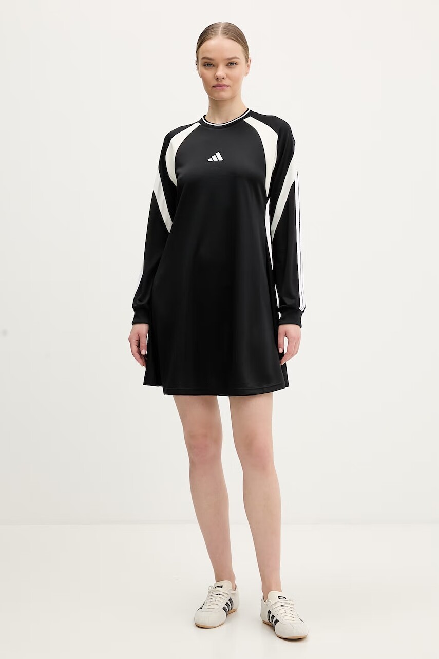 Šaty adidas House of Tiro