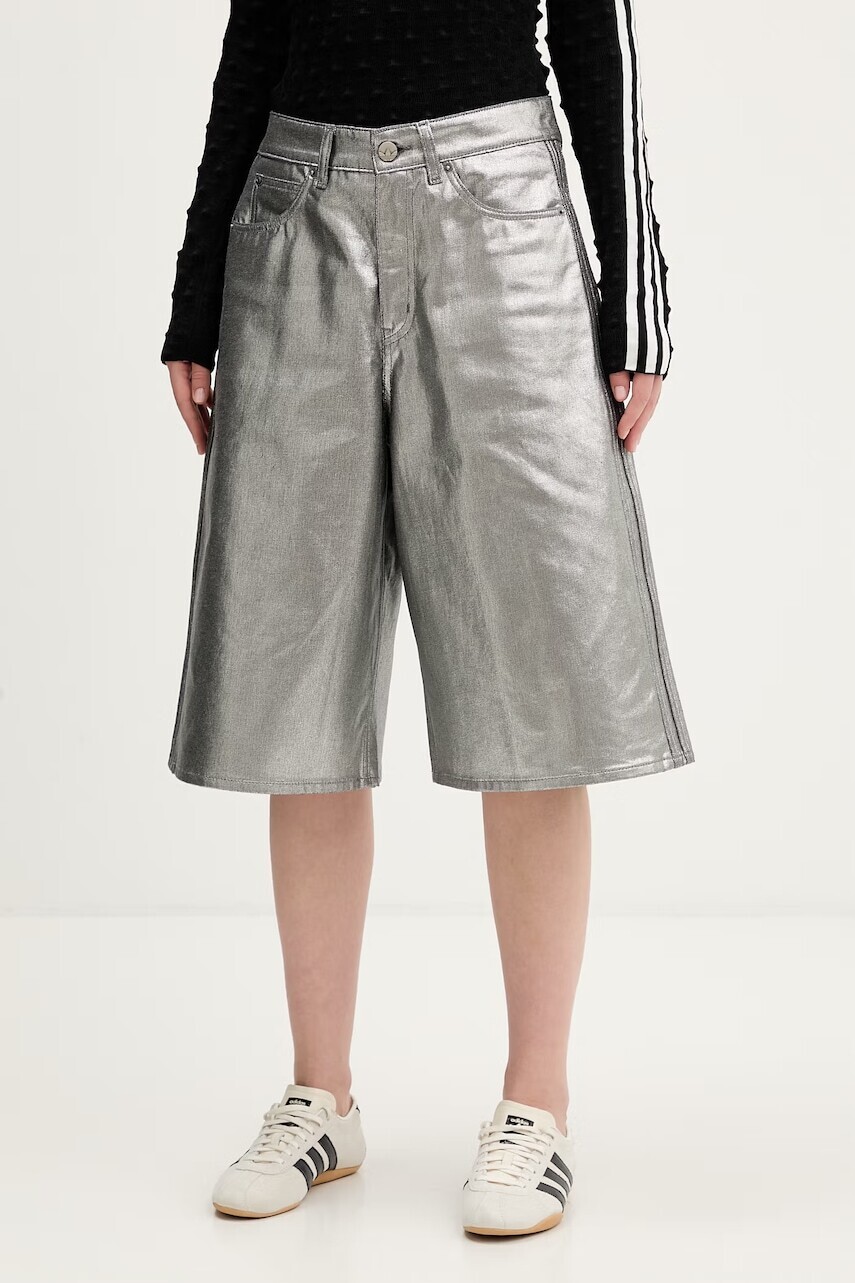 Rifľové krátke nohavice adidas Originals Firebird