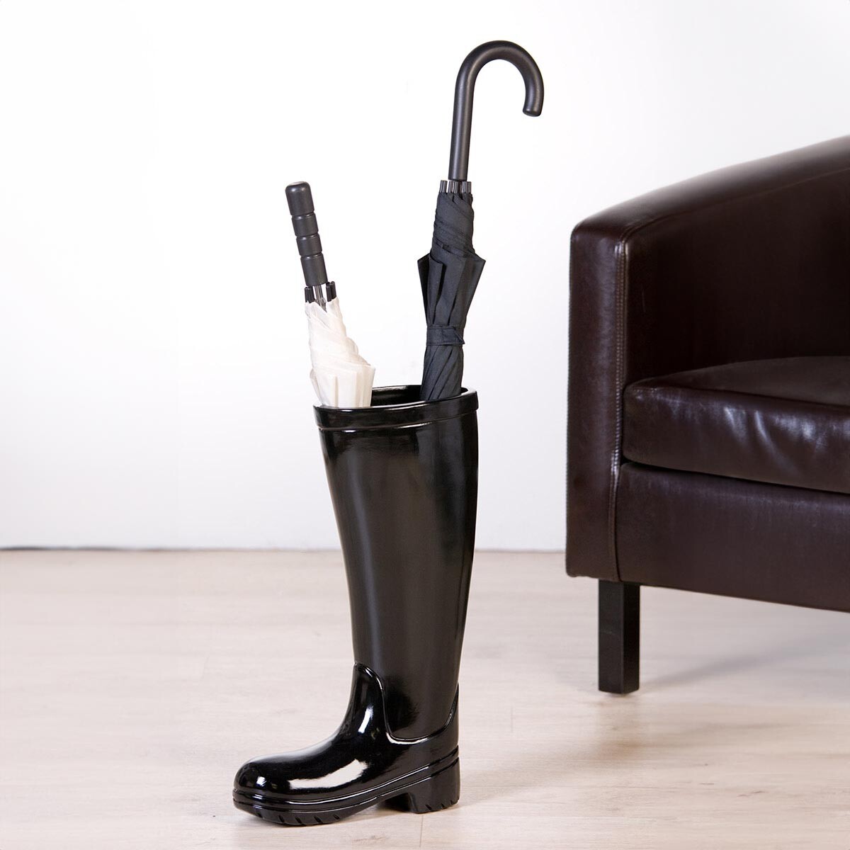 Keramický stojan na dáždniky Bota čierny
