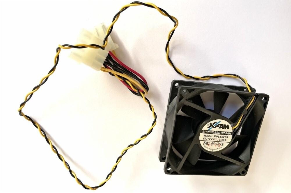 EUROCASE ventilátor 80mm, 12V/0, 08A (molex)