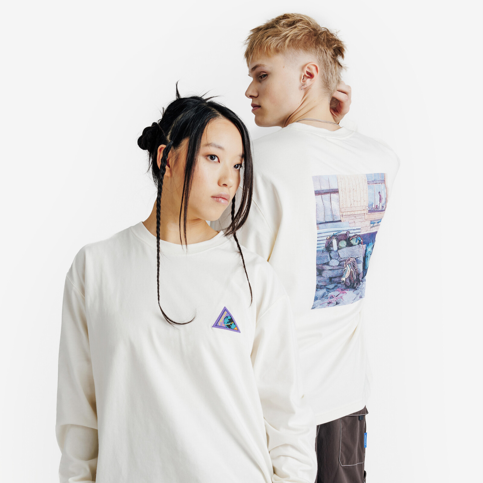 Pánske tričko Vertigo 76 s dlhými rukávmi a grafikou biele