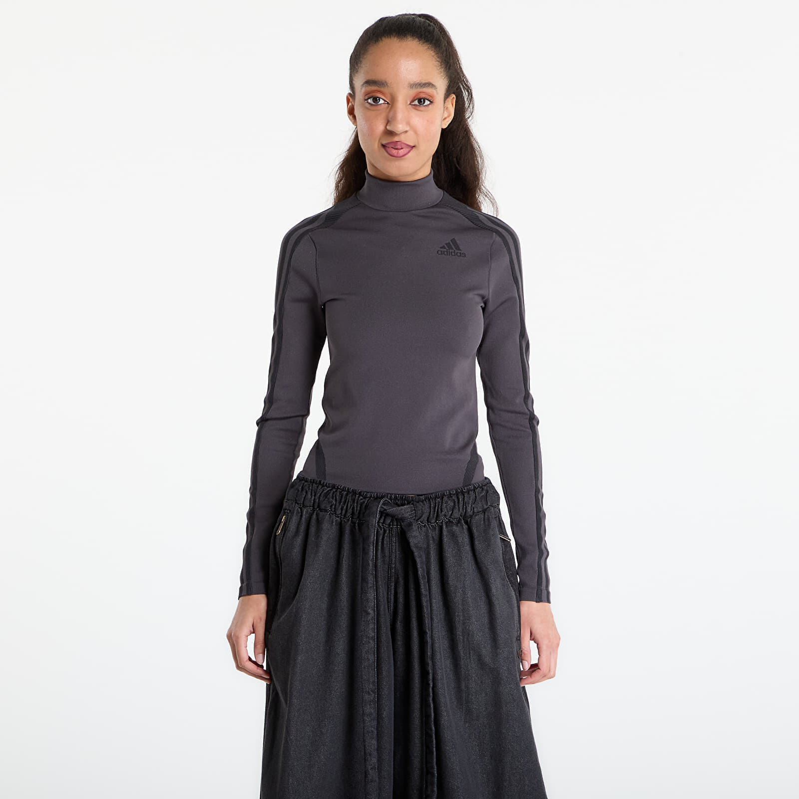 Tričko adidas Long Sleeve Tee Utility Black/ Black/ Grey Two L