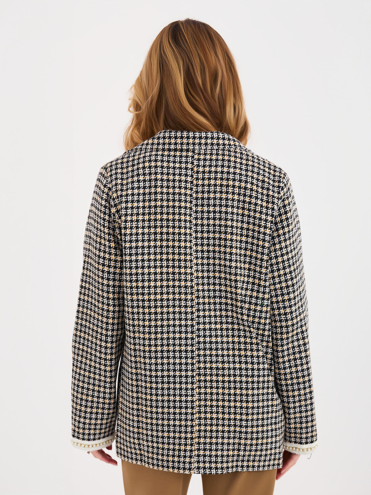 Dámsky károvaný blazer