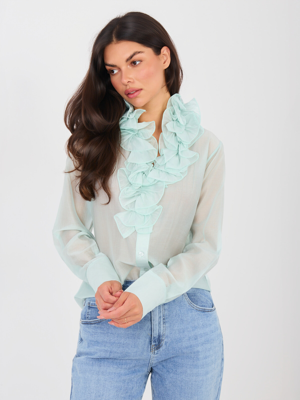 Šifónová blúzka s volánmi v mentolovej farbe