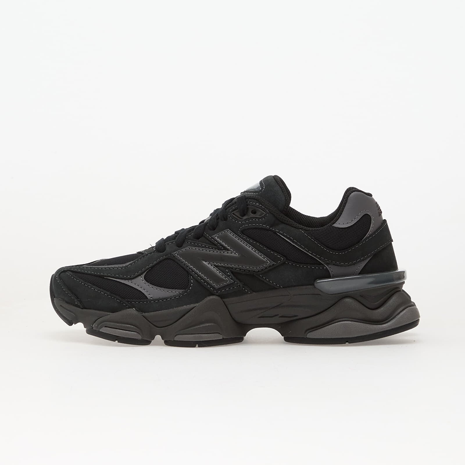 Tenisky New Balance 9060 Black/ Castlerock EUR 40.5