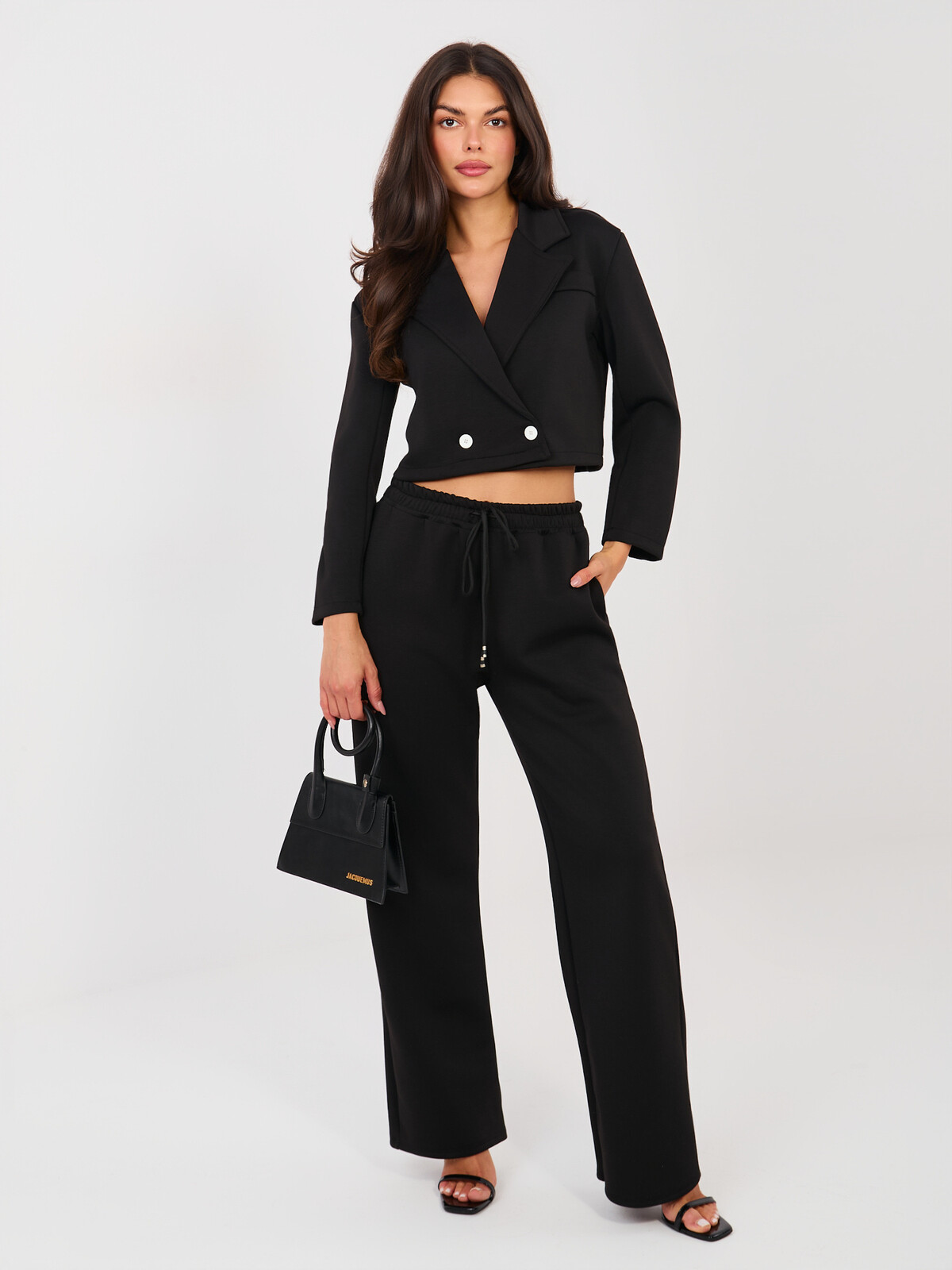 Čierny dámsky komplet s gombíkmi