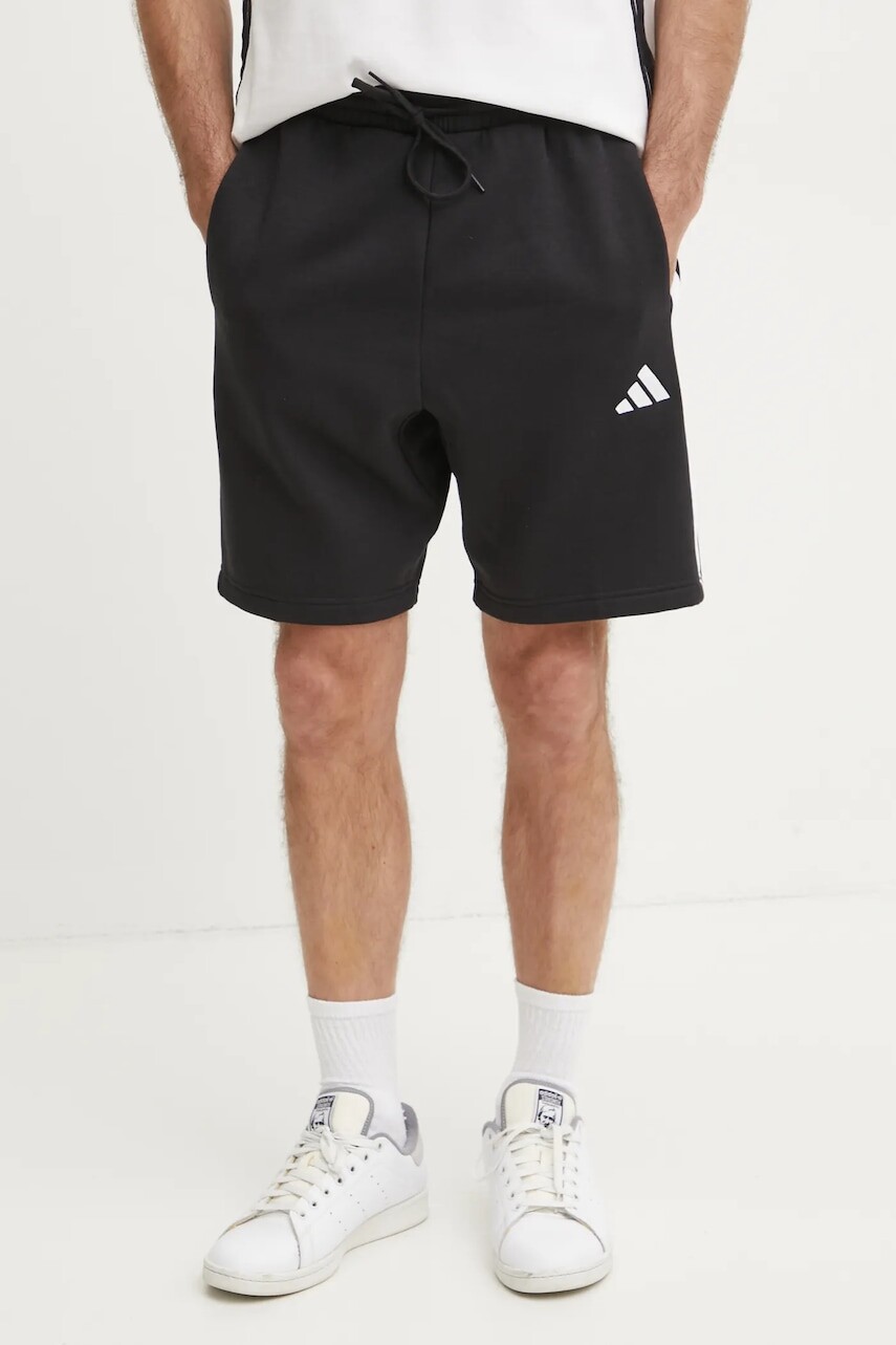 Šortky adidas Essentials