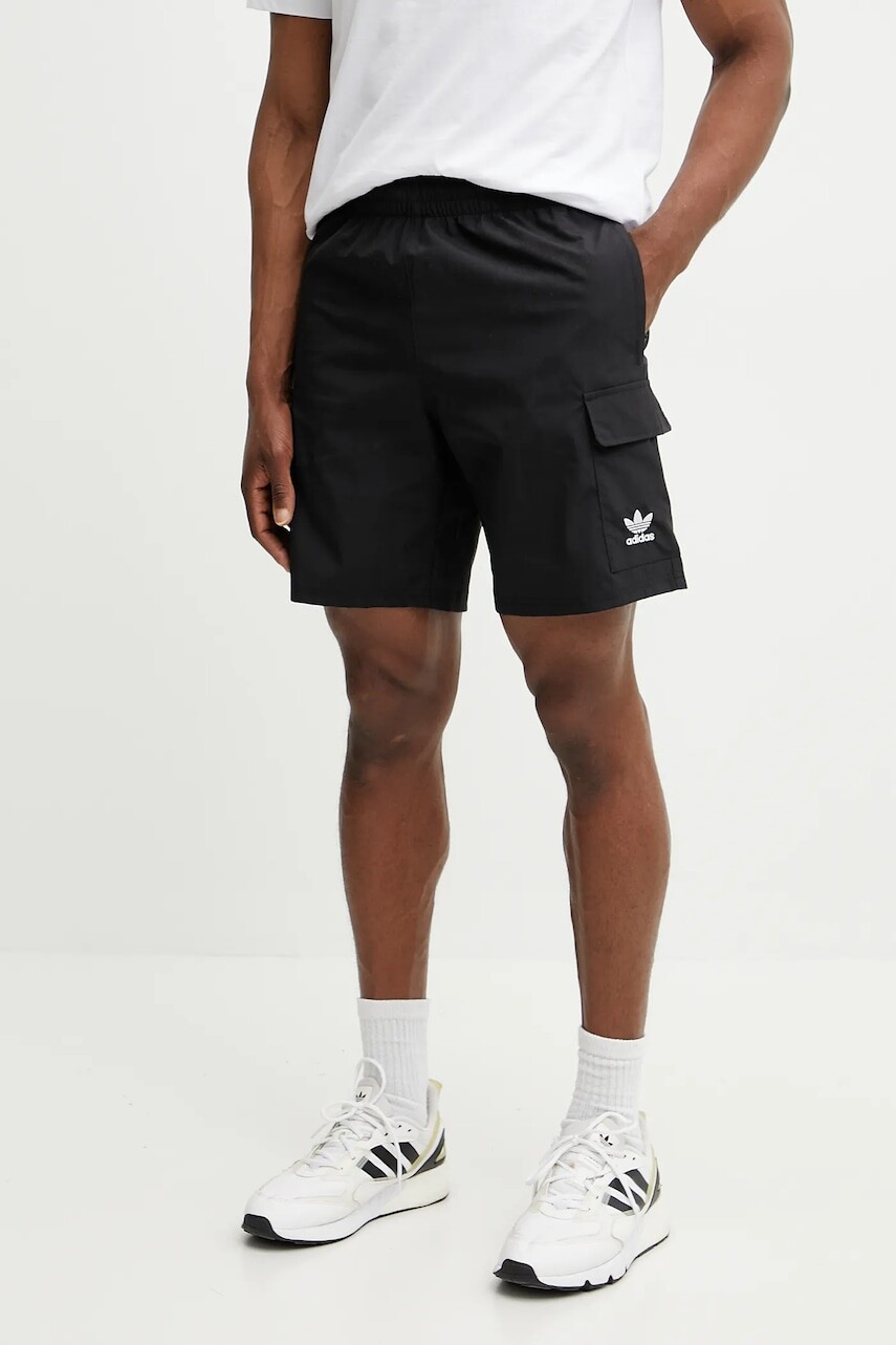 Šortky adidas Originals Essential