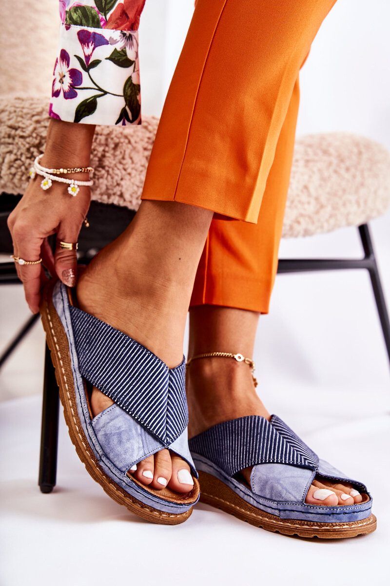 Koža profilovala maciejka klapky