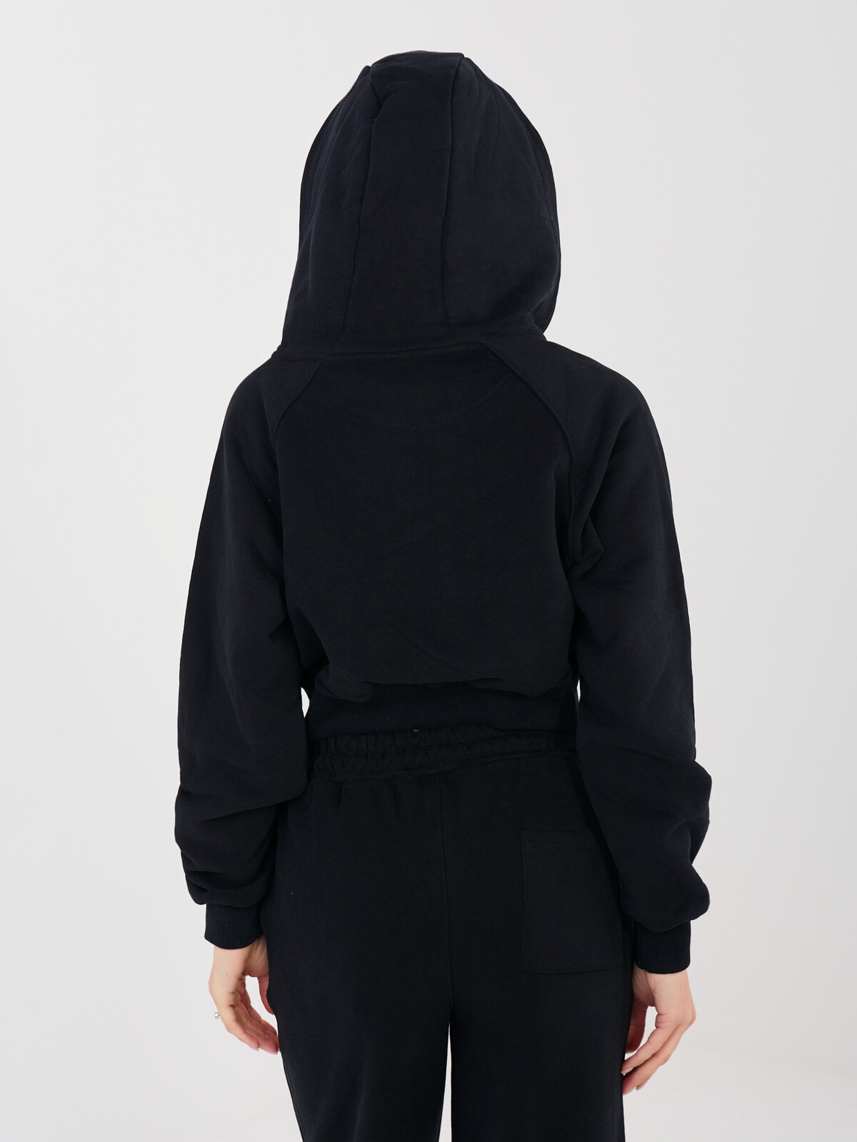 Čierny dámsky teplákový komplet