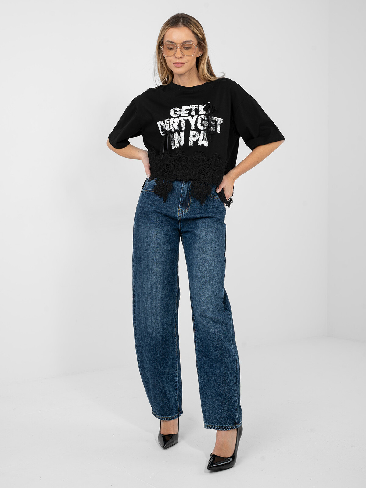 Čierna blúzka s krátkym rukávom