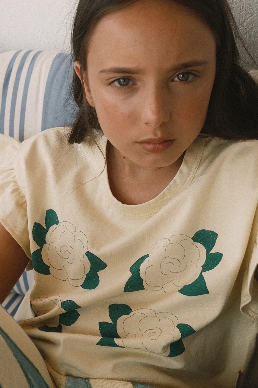 Detské bavlnené tričko Tinycottons YELLOW FLOWERS GRAPHIC CROP TEE