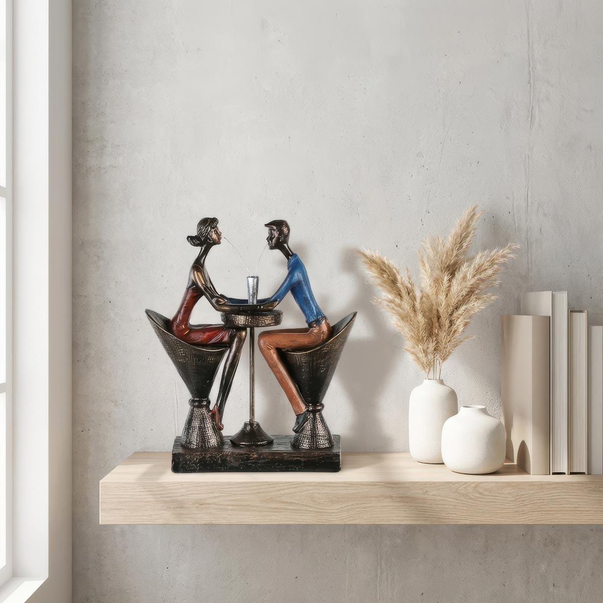 Dekoratívna socha Stolík pre dvoch