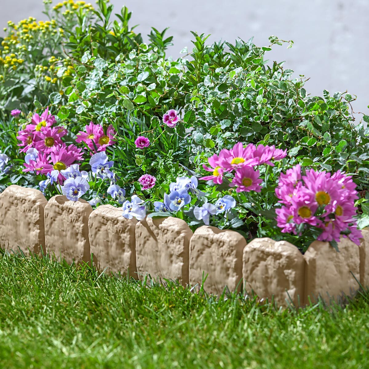 Záhradná palisáda - obrubník, svetlý kameň, 10 kusov