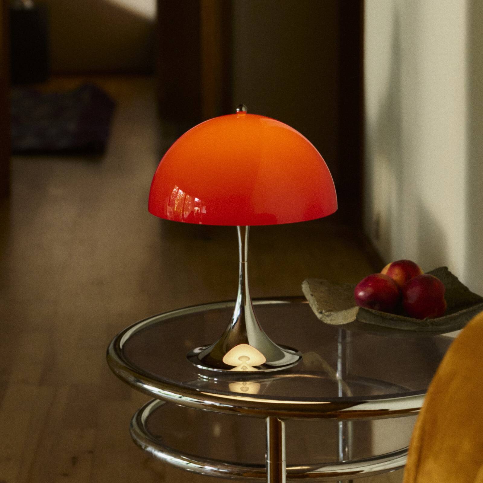 Louis Poulsen Panthella 250 Portable Original, opálovo-červená