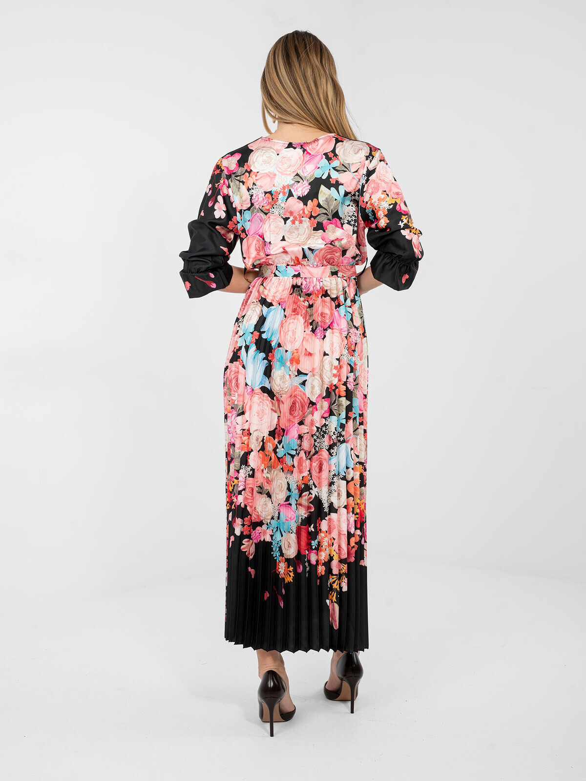 Kvetinové maxi šaty