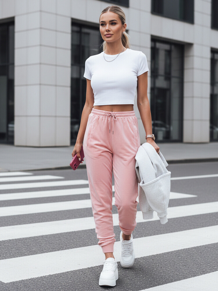 Ružové teplákové kraťasy