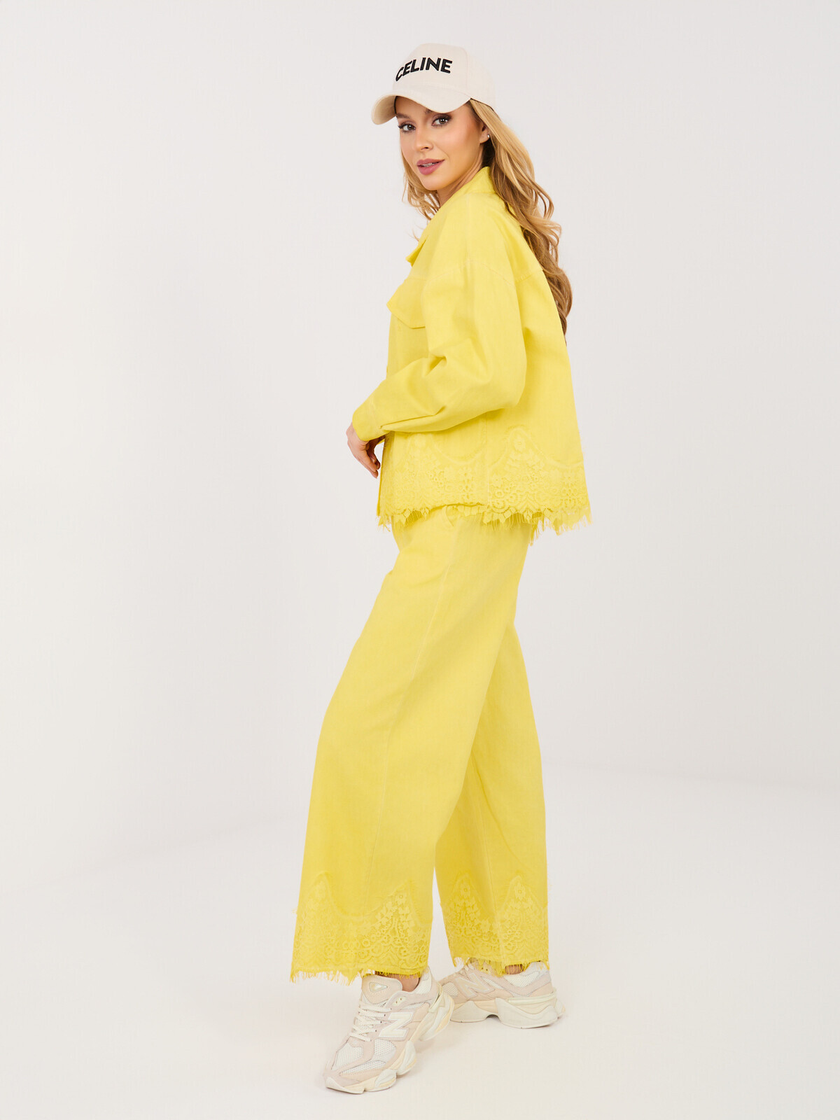 Žlté nohavice s elastickým pásom