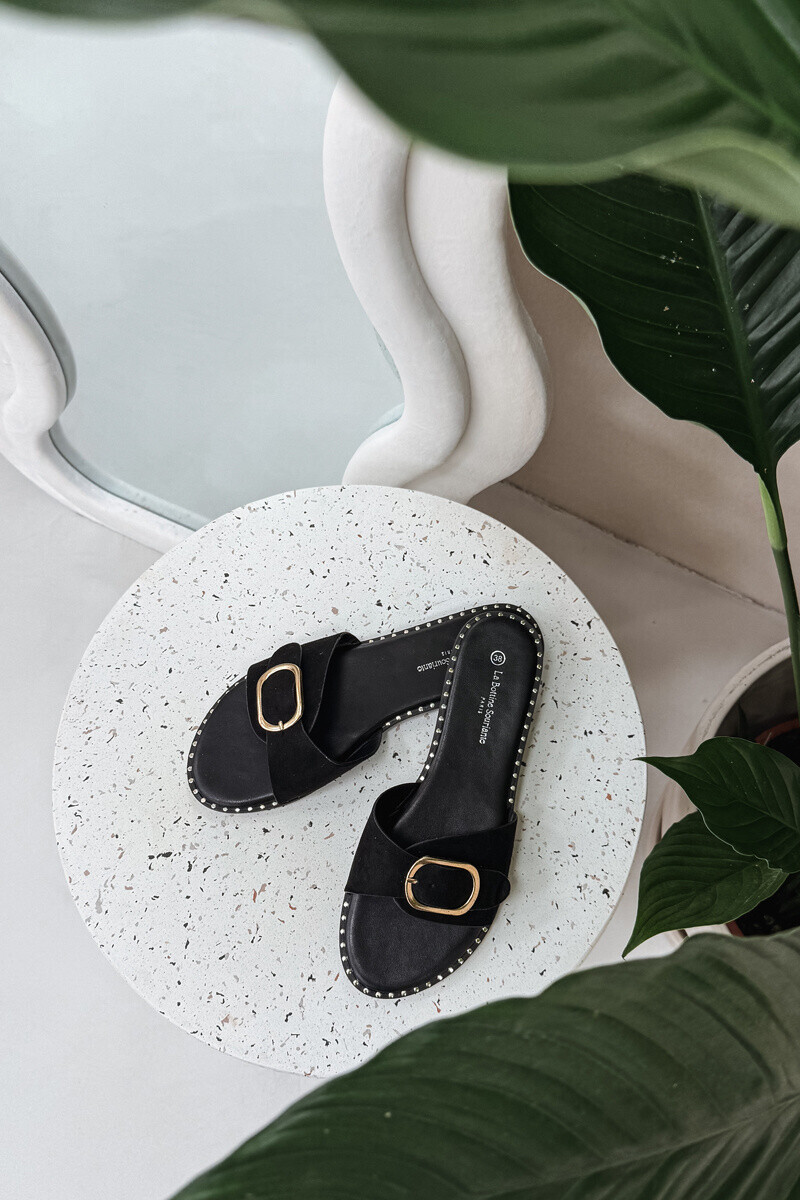 Dámske šľapky s ozdobnou prackou